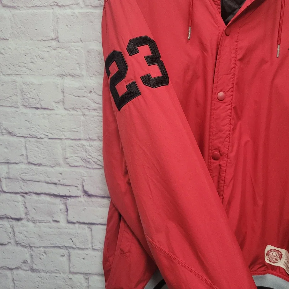 Y2K Michael Jordan Red Warmup Hooded Jacket Adult XL Quilted Lining‎ #23 Snaps